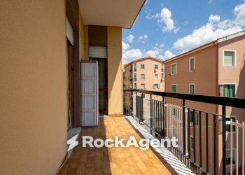 Balcone - Four-room apartment via Vittorio Butera, Catanzaro - photo 12