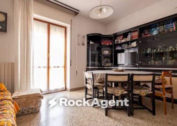 Salone - Four-room apartment via Vittorio Butera, Catanzaro - photo 20