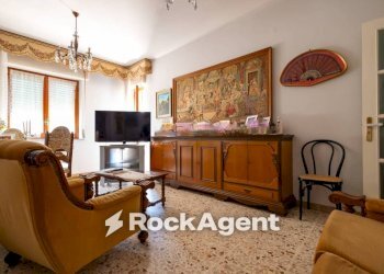 Salone - Four-room apartment via Vittorio Butera, Catanzaro - photo 23
