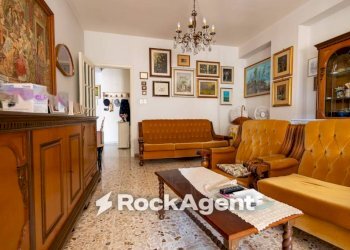 Salone - Four-room apartment via Vittorio Butera, Catanzaro - photo 26