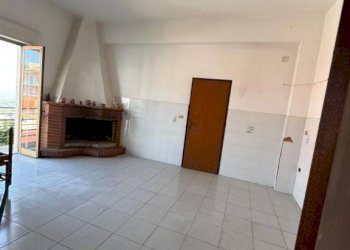 Salone - Casa indipendente via Rione Garreffa, Benestare - foto 2