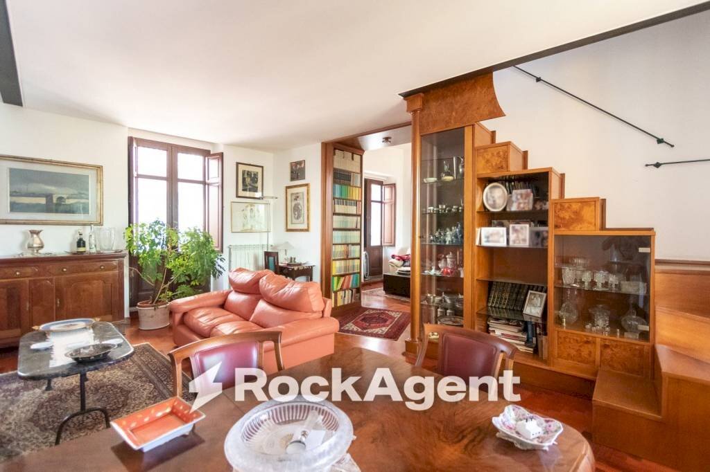 Salone - Apartment via Giuseppe Raffaelli, 34, Catanzaro - photo 2