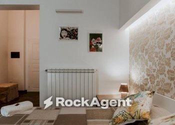 Interno palazzo - Three-room apartment via Cota, 20, Lecce - photo 19
