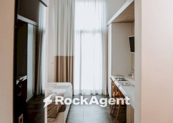 Corridoio - Three-room apartment via Cota, 20, Lecce - photo 21