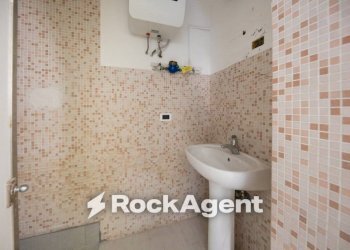 Bagno - Office corso Angelo Gianelli, 11, Chiavari - photo 18