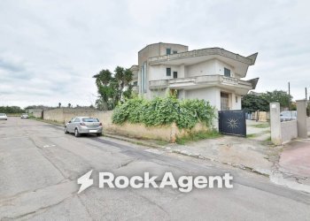 Zona - Villa via Lucia Preite, 46, Taurisano - photo 3