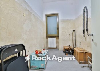 Cortile interno - Villa via Lucia Preite, 46, Taurisano - photo 24