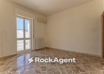 Cucina - Trilocale via Taranto, 1, Bari (zona Carbonara di Bari) - foto 14