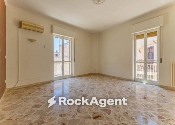 Cucina - Trilocale via Taranto, 1, Bari (zona Carbonara di Bari) - foto 16