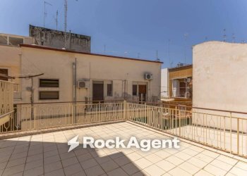 Terrazzo - Trilocale via Taranto, 1, Bari (zona Carbonara di Bari) - foto 28