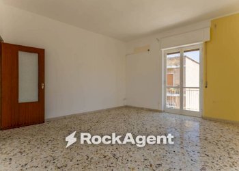 Cucina - Trilocale via Taranto, 1, Bari (zona Carbonara di Bari) - foto 5