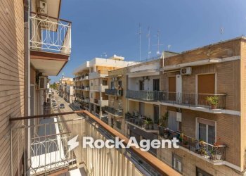 Balcone - Trilocale via Taranto, 1, Bari (zona Carbonara di Bari) - foto 27