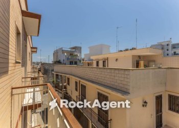 Balcone - Trilocale via Taranto, 1, Bari (zona Carbonara di Bari) - foto 36