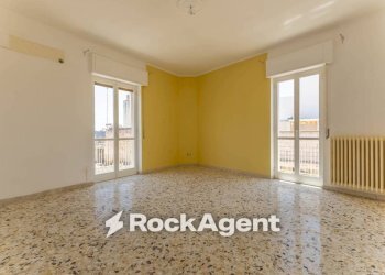 Cucina - Trilocale via Taranto, 1, Bari (zona Carbonara di Bari) - foto 38