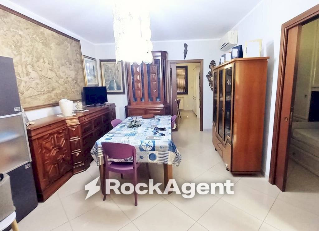 Salone - Appartamento via Strabone, 8, Mazara del Vallo - foto 3
