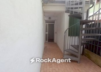 Interno non residenziale - Trilocale via Giuseppe Giusti 1, Senigallia - foto 3