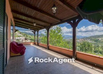 Terrazzo - Trilocale via Benedetto Croce, 23, Catanzaro - foto 1