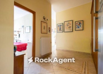 Disimpegno - Trilocale via Benedetto Croce, 23, Catanzaro - foto 18