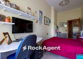 Camera da letto - Trilocale via Benedetto Croce, 23, Catanzaro - foto 27