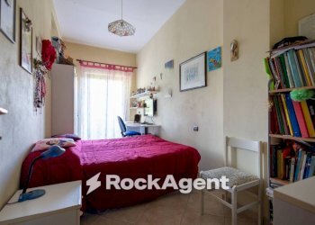 Camera da letto - Trilocale via Benedetto Croce, 23, Catanzaro - foto 29