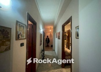 Corridoio - Trilocale via Angelo Volpicelli, 34, Arzano - foto 2