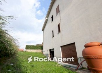Giardino - Villa via Roberto Niederer, Soveria Simeri - photo 5