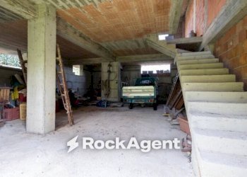 Magazzino - Villa via Roberto Niederer, Soveria Simeri - photo 9