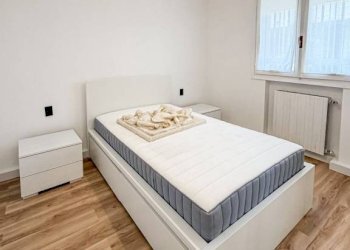Camera da letto - Bilocale via A. Volta, 39, Abano Terme - foto 12
