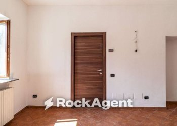 Camera da letto - Appartamento Frazione Camolino, Montesegale - foto 13