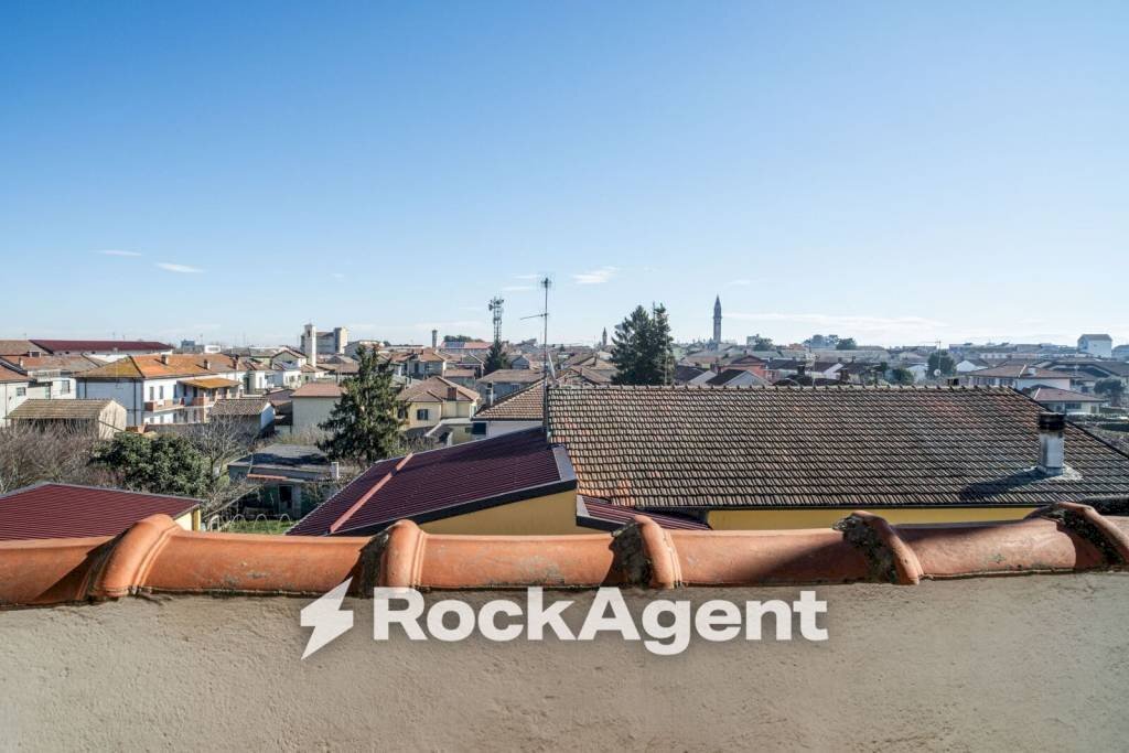 Vista - Three-room apartment via XXV Aprile, 32, Mede - photo 2