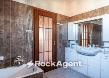 Bagno - Three-room apartment via XXV Aprile, 32, Mede - photo 13