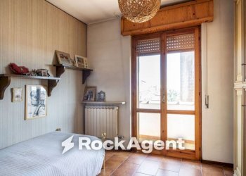 Camera da letto - Three-room apartment via XXV Aprile, 32, Mede - photo 14