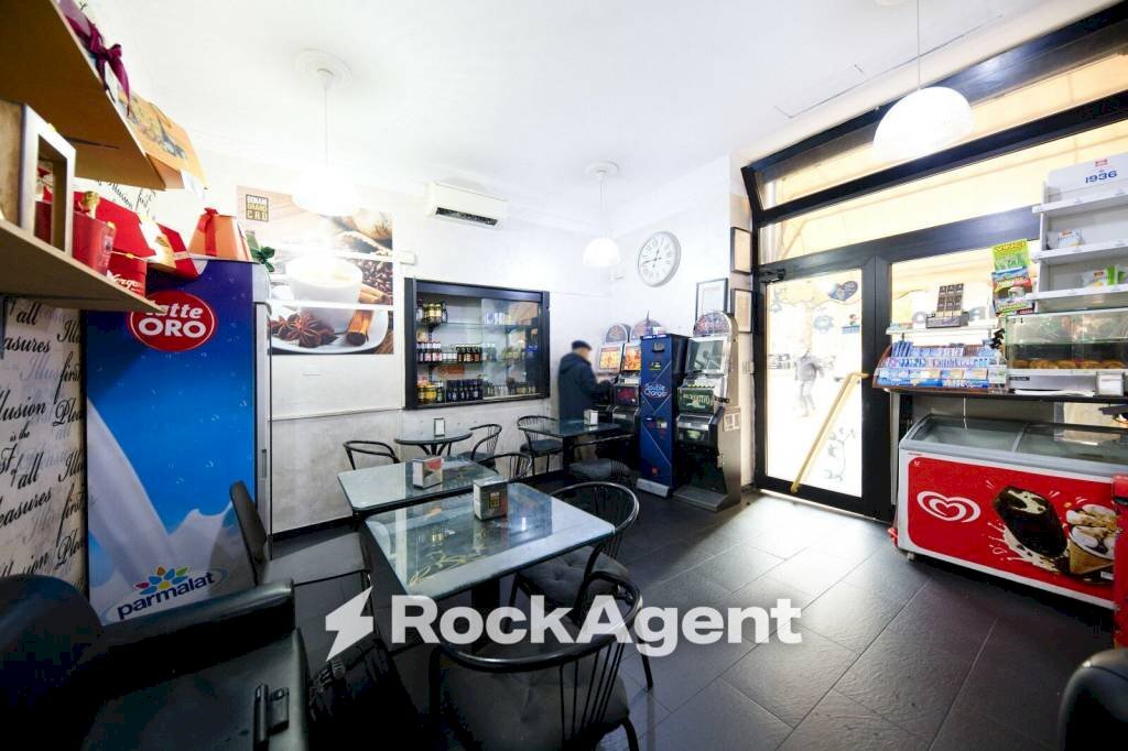 Interno non residenziale - Cafeteria - Cold Bar via Giovanni Tommaso Invrea, Genova (neighborhood Centro) - photo 3