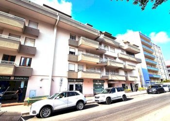 Facciata - Appartamento viale Europa, 305, Alcamo - foto 1