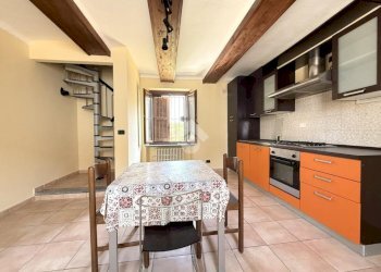 Two-room apartment Via Vittorio Veneto, Nizza Monferrato - photo 2