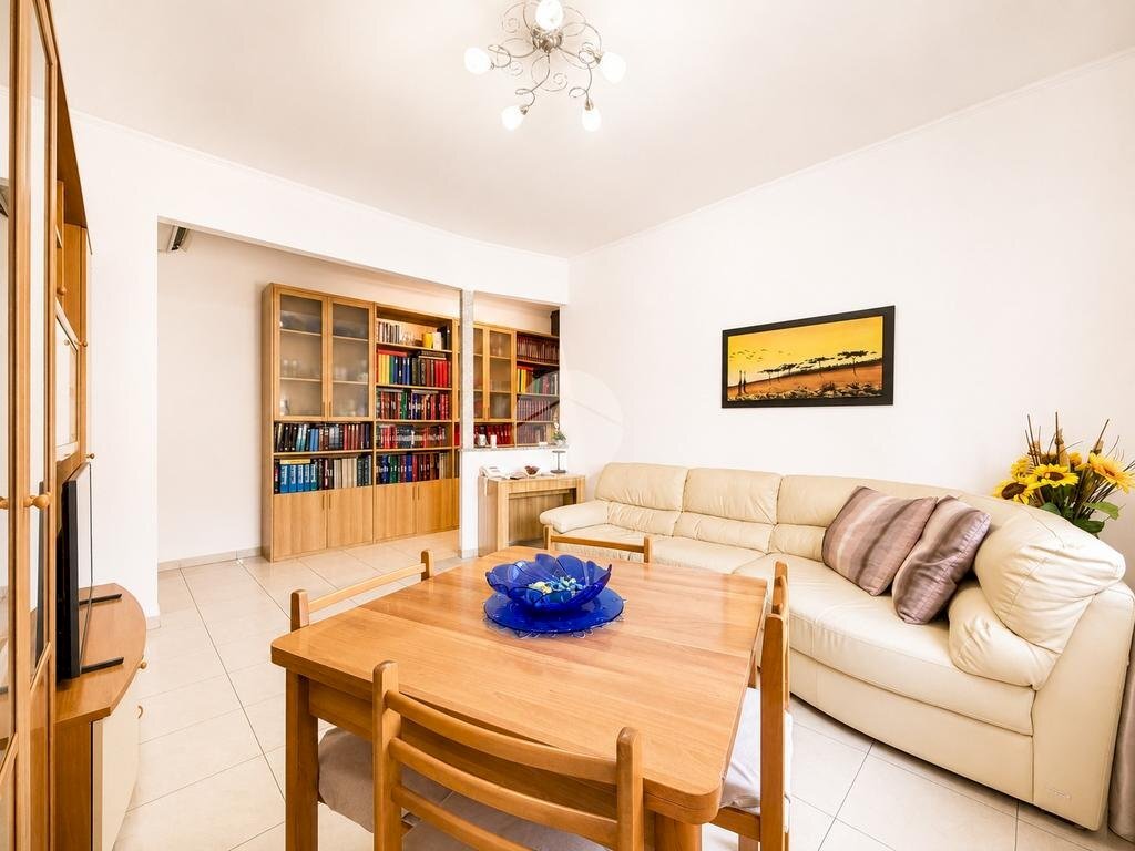 Three-room apartment Via Silvio Pellico, Corbetta - photo 3