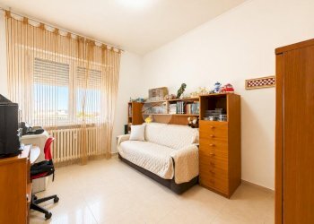 Three-room apartment Via Silvio Pellico, Corbetta - photo 14