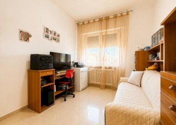 Three-room apartment Via Silvio Pellico, Corbetta - photo 16