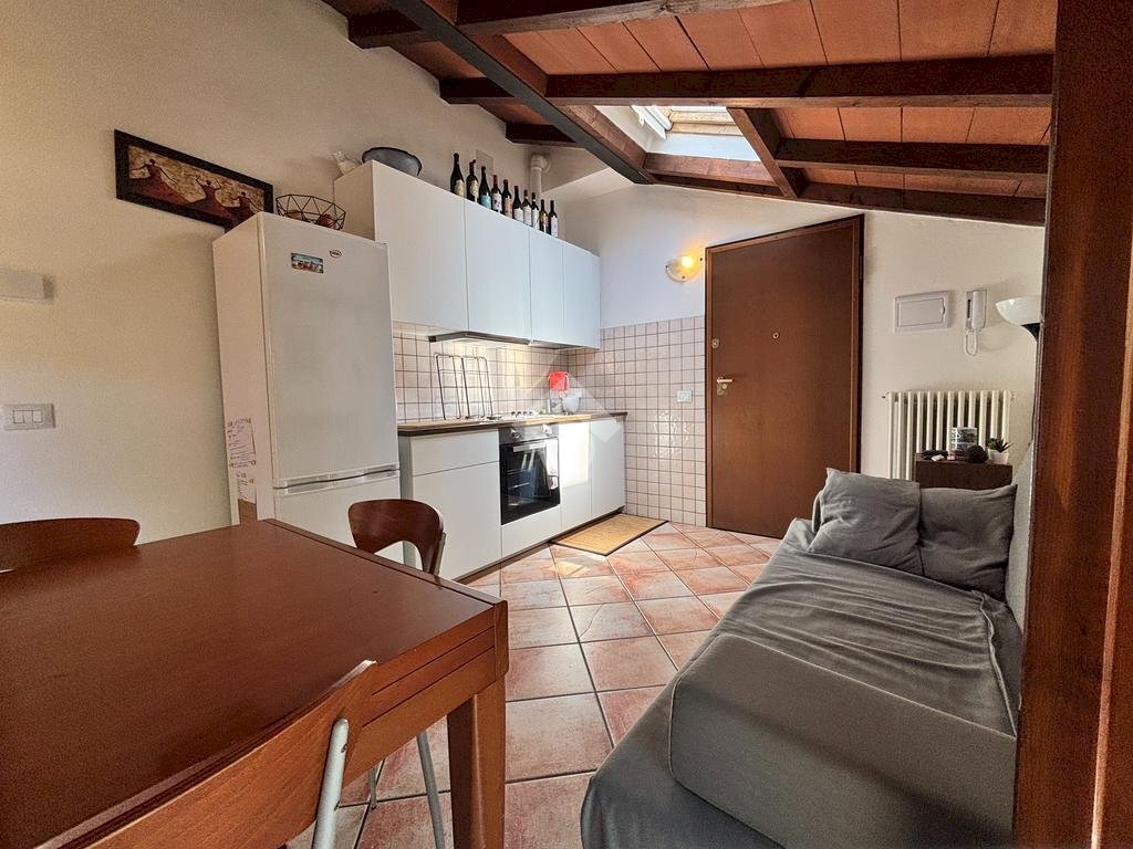 Two-room apartment Viale Dei Mille, Parma - photo 3