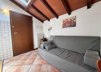 Two-room apartment Viale Dei Mille, Parma - photo 4