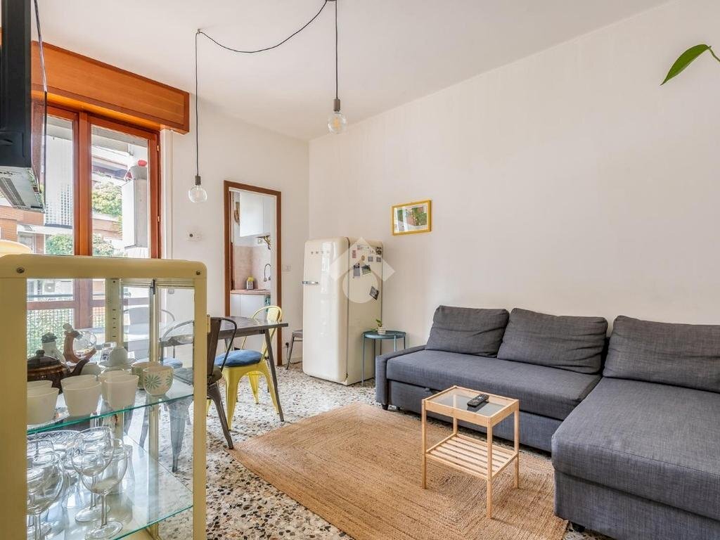 Two-room apartment Via Cesare Brivio, Milano (neighborhood Dergano) - photo 1