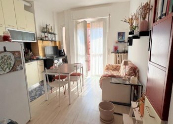 Two-room apartment Via Angelo Inganni, Milano (neighborhood Lorenteggio) - photo 13