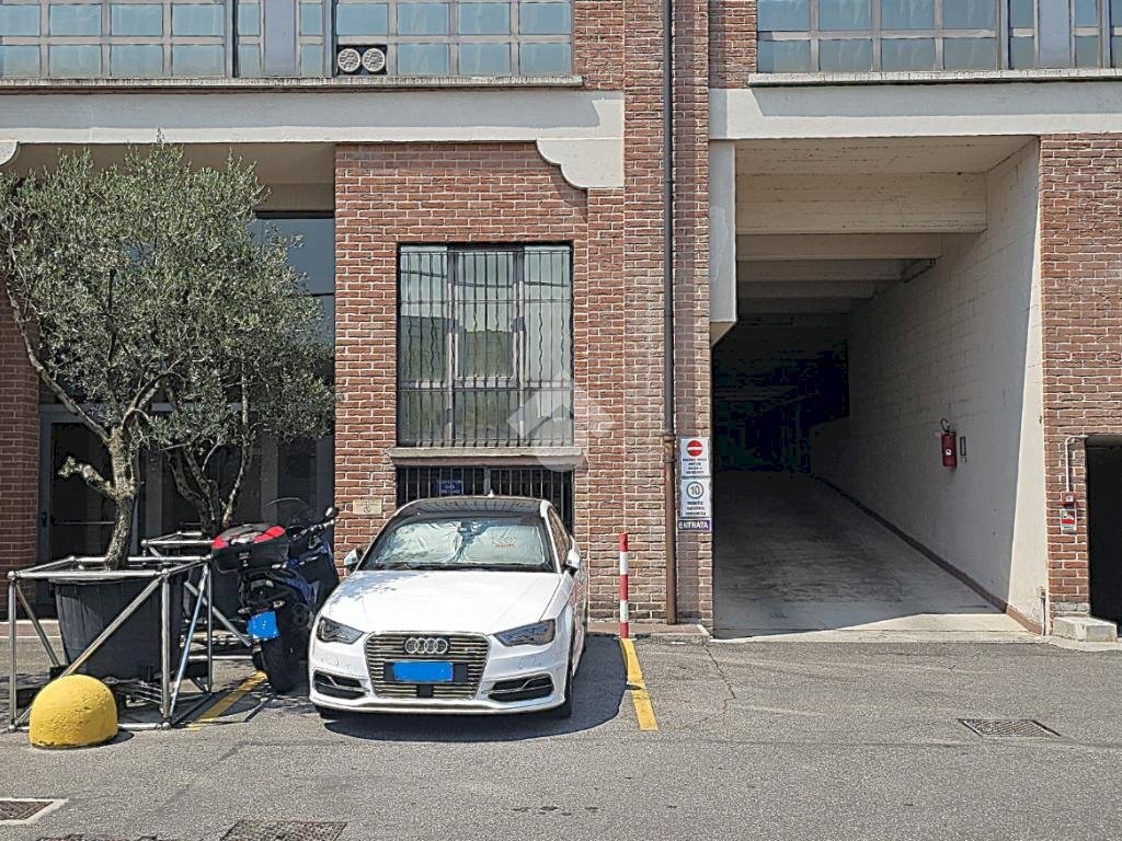 Box Via Mecenate, Milano (neighborhood Mecenate) - photo 2