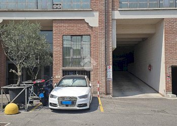 Box Via Mecenate, Milano (neighborhood Mecenate) - photo 2