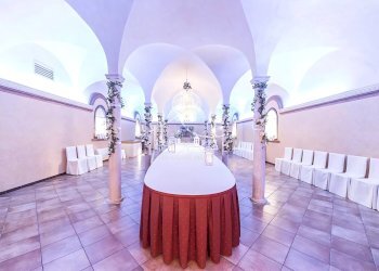 Shop Via Campione, Bagnolo San Vito - photo 12