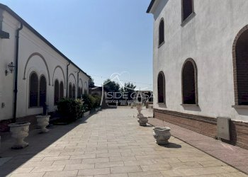 Shop Via Campione, Bagnolo San Vito - photo 39
