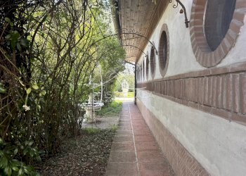 Shop Via Campione, Bagnolo San Vito - photo 44