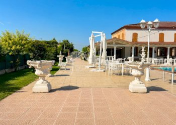 Shop Via Campione, Bagnolo San Vito - photo 48