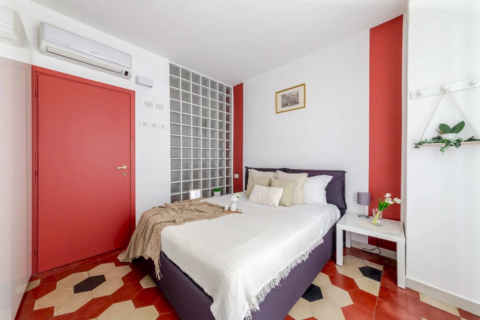 Foto immobile - One-room apartment Corso di Porta Ticinese, Milano (neighborhood Ticinese) - photo 1