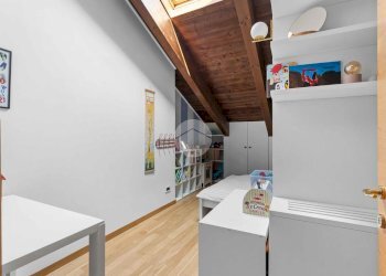 Trilocale Alzaia Naviglio Pavese, Milano (zona Chiesa Rossa) - foto 29
